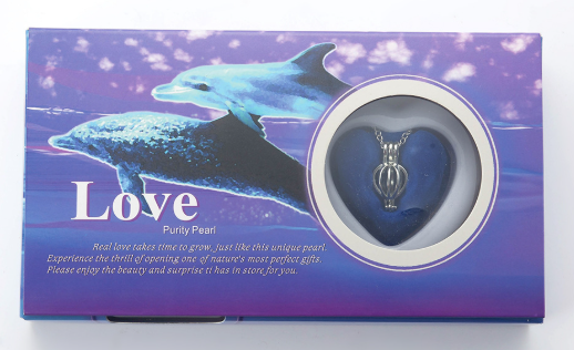 Schmuck-Geschenkbox mit Süßwasserperlenkette