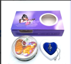 Schmuck-Geschenkbox mit Süßwasserperlenkette