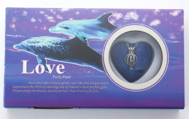 Schmuck-Geschenkbox mit Süßwasserperlenkette