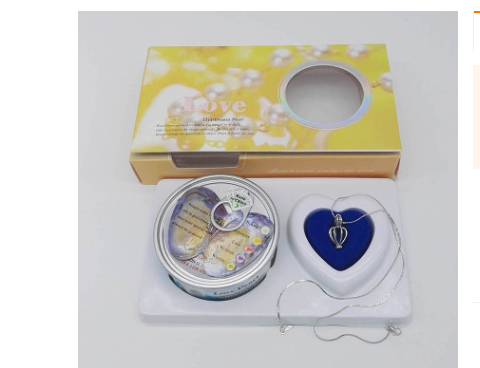 Schmuck-Geschenkbox mit Süßwasserperlenkette
